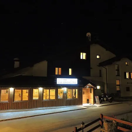 Maisonnette Hotel
